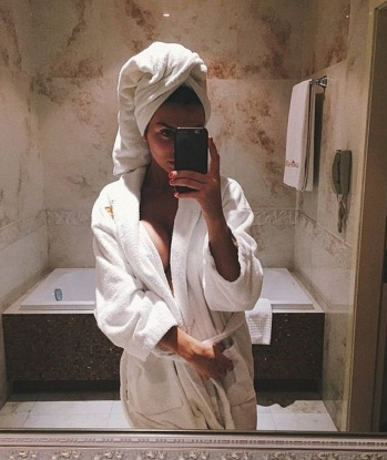Елена, 25